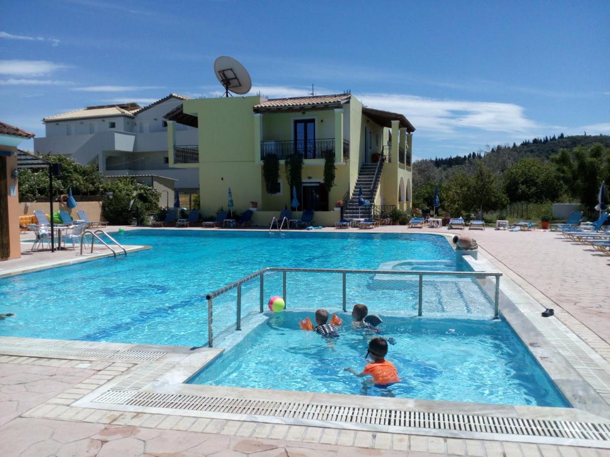 Amadeus Hawaii Apartments & Studios Sidari  Ngoại thất bức ảnh