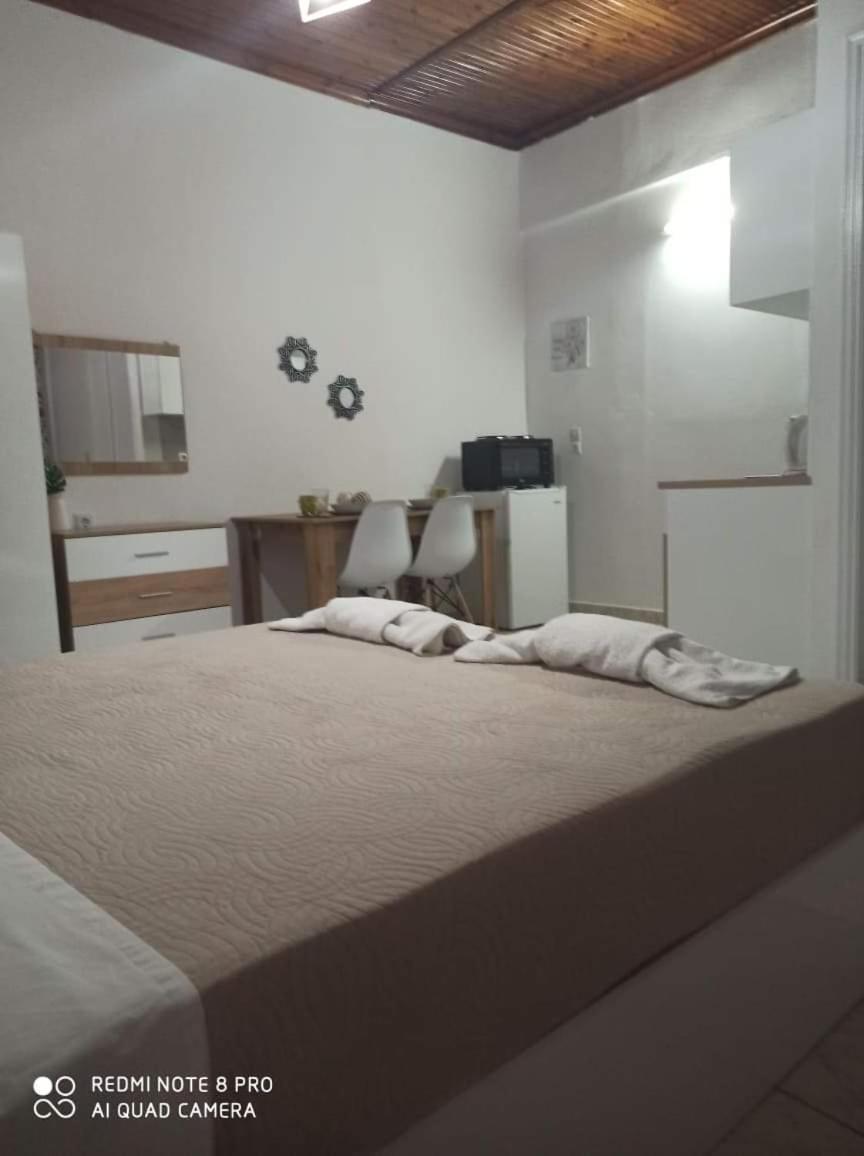 Amadeus Hawaii Apartments & Studios Sidari  Phòng bức ảnh