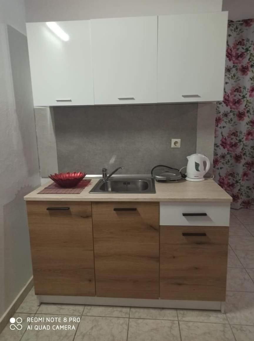 Amadeus Hawaii Apartments & Studios Sidari  Phòng bức ảnh