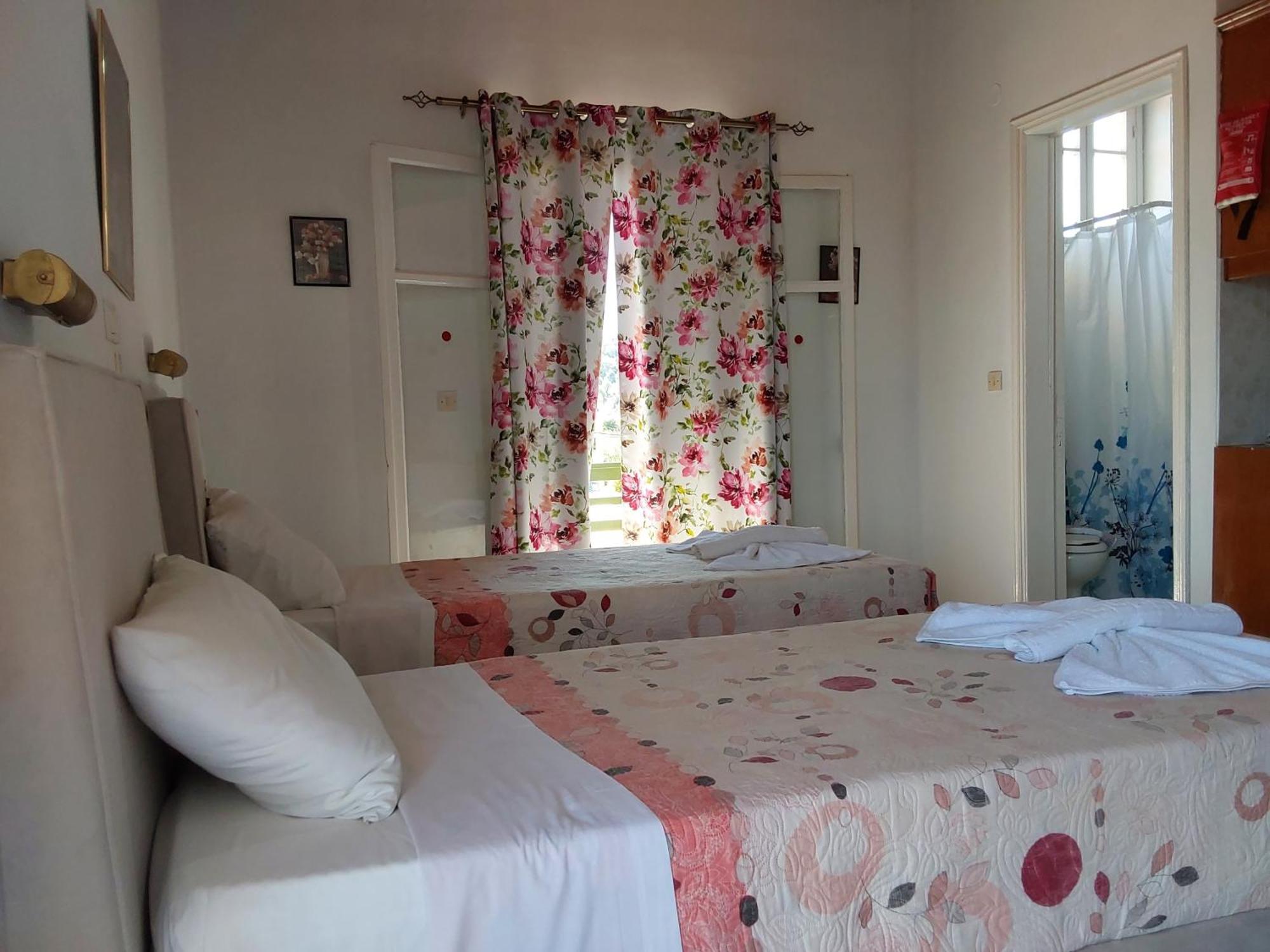 Amadeus Hawaii Apartments & Studios Sidari  Phòng bức ảnh