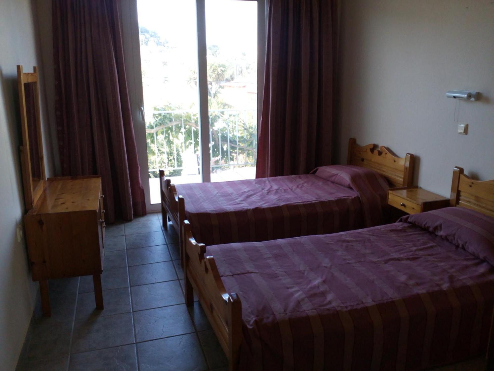 Amadeus Hawaii Apartments & Studios Sidari  Phòng bức ảnh